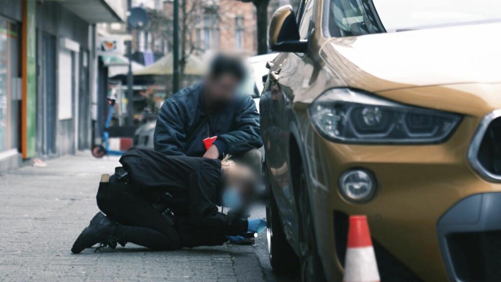 Assassinats liés au trafic de drogue à Bruxelles : immersion au sein de la section criminelle