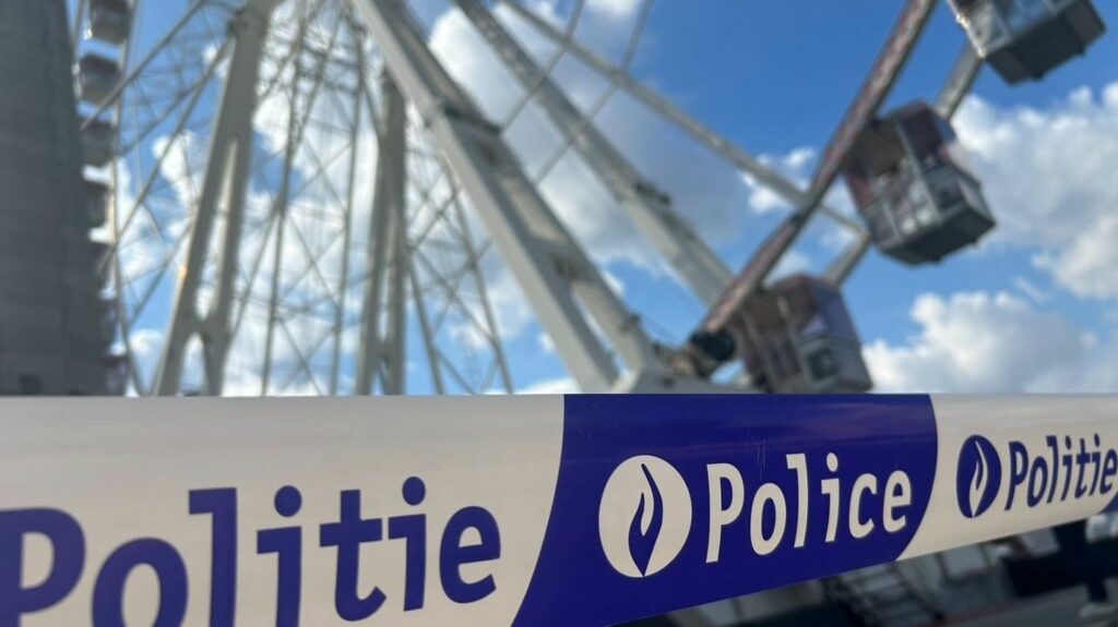Bruxelles : un homme meurt en sautant de la grande roue du Palais de Justice