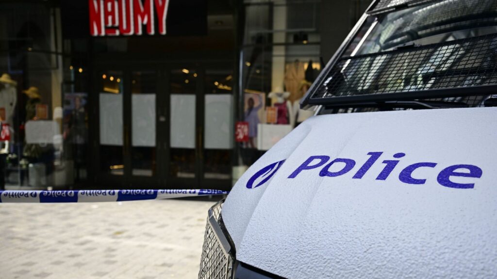 Un important réseau de trafic d'armes contrefaites démantelé à Bruxelles