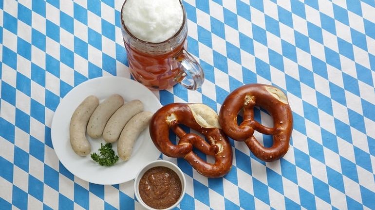 L’Oktoberfest s’installe à Bruxelles : ambiance bavaroise garantie au parc du Cinquantenaire !