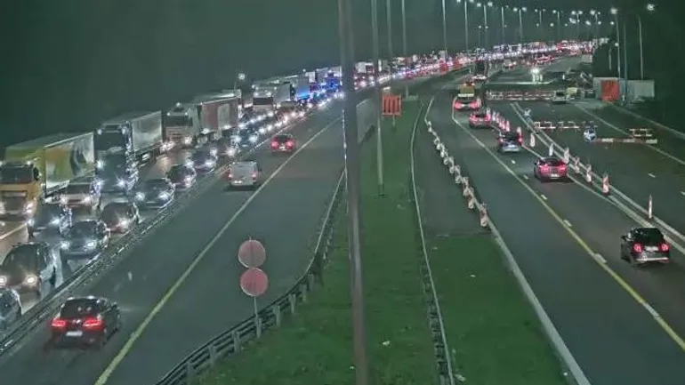 Trafic paralysé sur l’E19 : deux accidents à Nivelles ont provoqué plus d’une heure de retard vers Bruxelles