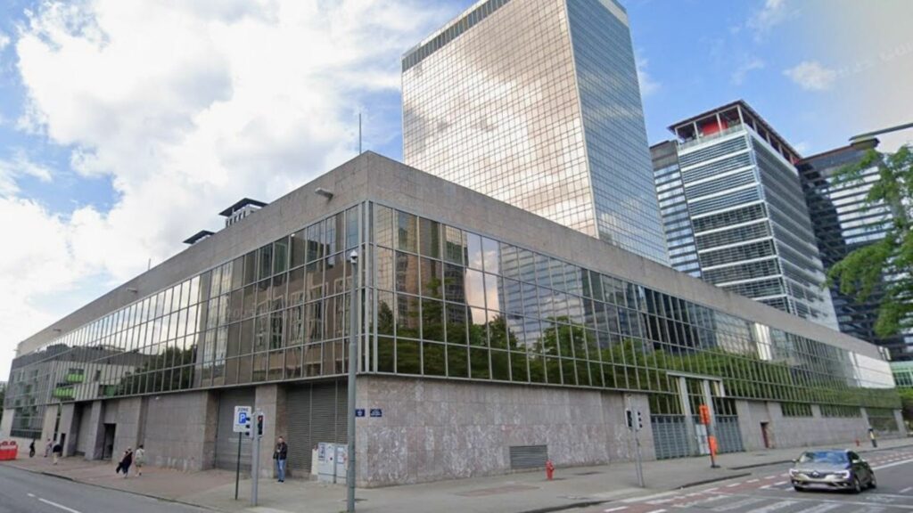 Bruxelles : un bâtiment fédéral près de la gare du Nord servira à l’accueil hivernal des sans-abri