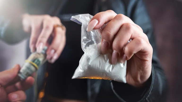 Les jeunes tentés par le narcotrafic : "À Bruxelles la richesse donne l'impression d'être à portée de main", selon Geneviève Damas