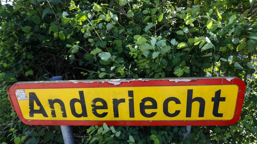 Anderlecht : un jeune homme de 15 ans a été immolé par le feu le long du canal