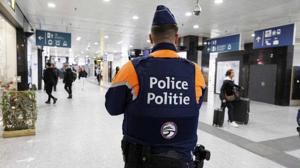 La gare de Bruxelles-Midi évacuée suite à la découverte d'un colis suspect dans un train