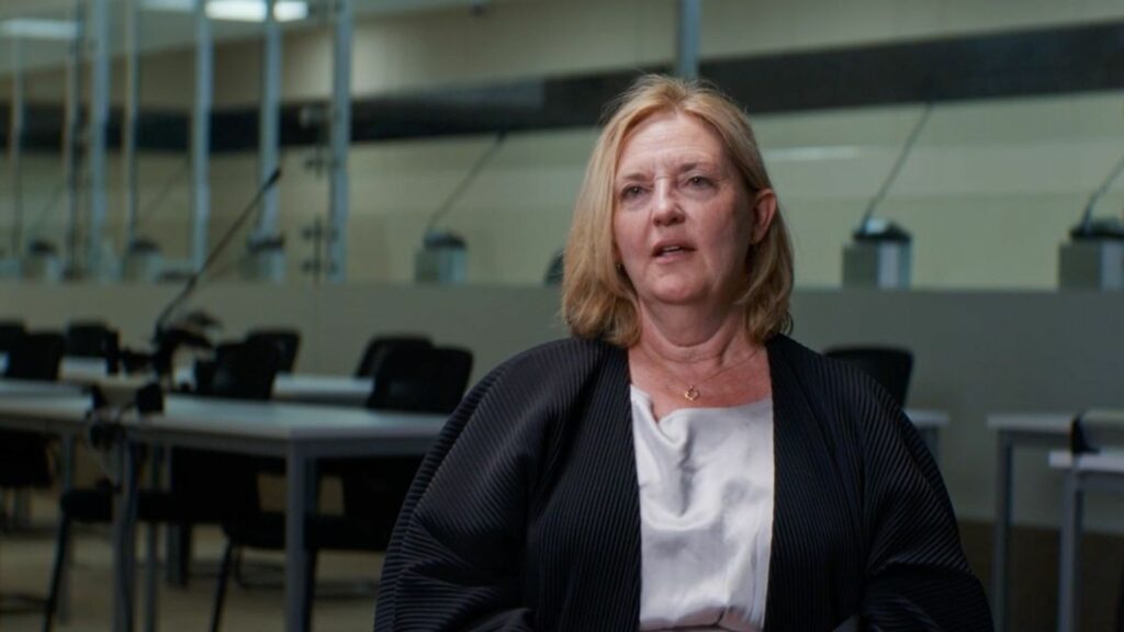 La magistrate Laurence Massart se confie sur le procès historique des attentats de Bruxelles : "À un certain moment, vous vous sentez noyé"