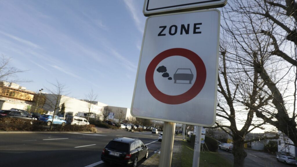 Le Conseil d’Etat freine les promesses de réduire les amendes de la LEZ à Bruxelles