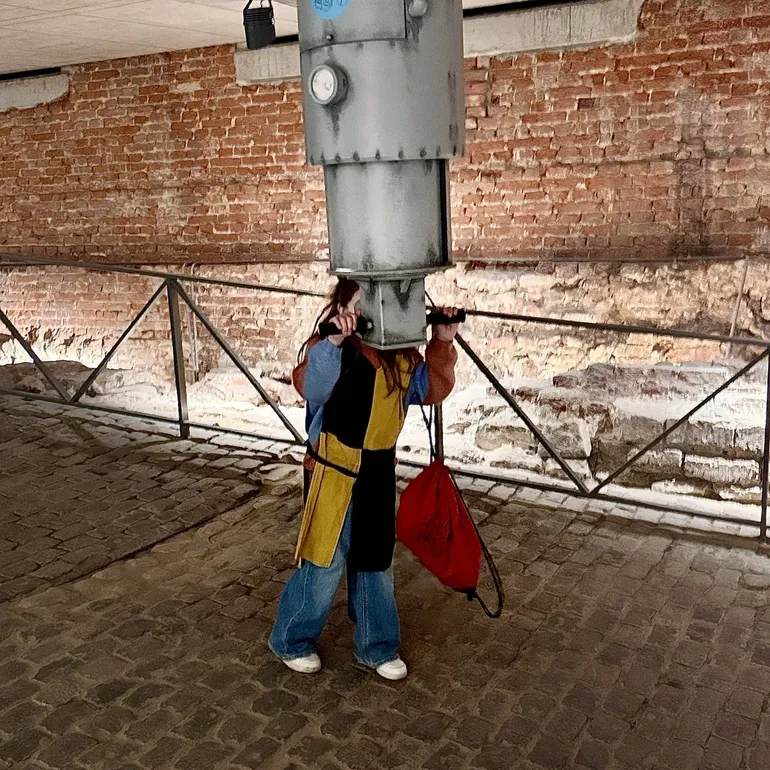 Explorer Bruxelles autrement : quand les enfants partent à l’aventure au Palais du Coudenberg