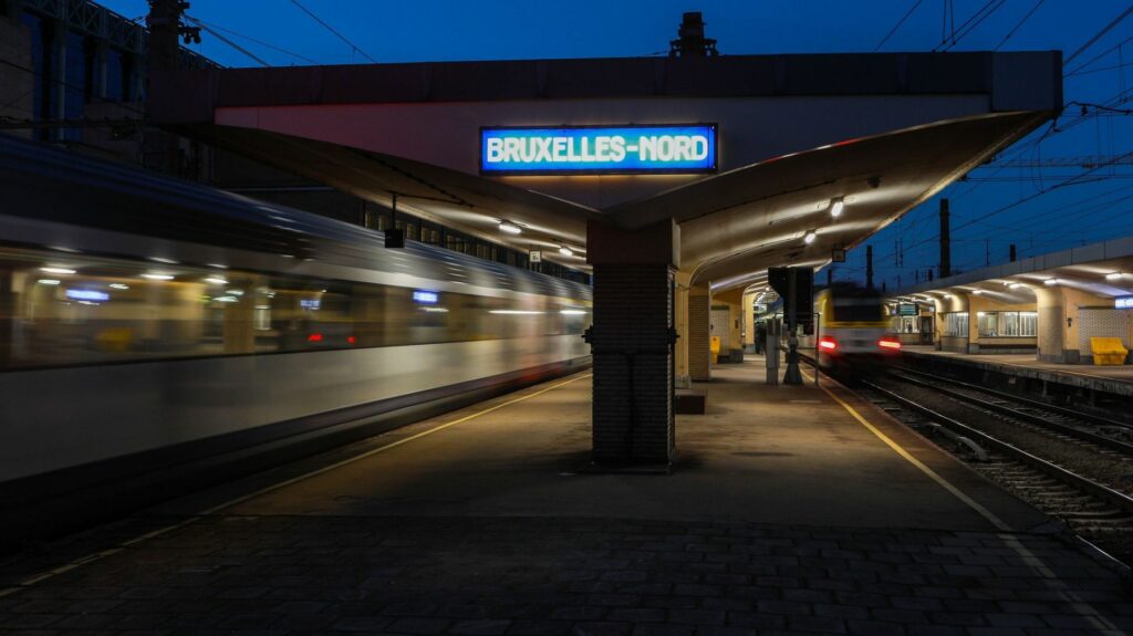 Plus de 580 intrusions sur les voies en 2025 : Infrabel présente à Bruxelles un nouveau dispositif pour tenter de les empêcher