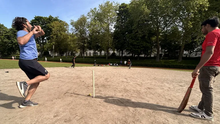 Le parc du Cinquantenaire, le haut lieu du cricket pour les Indiens de Bruxelles