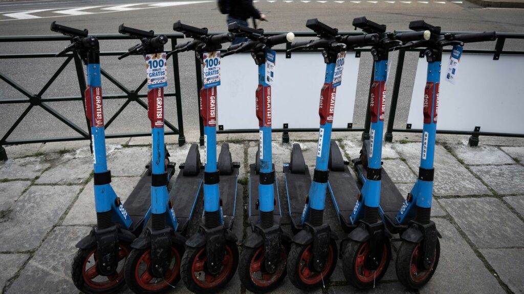 Interdiction des trottinettes à Bruxelles : la CSC craint une perte de 60 emplois chez Dott