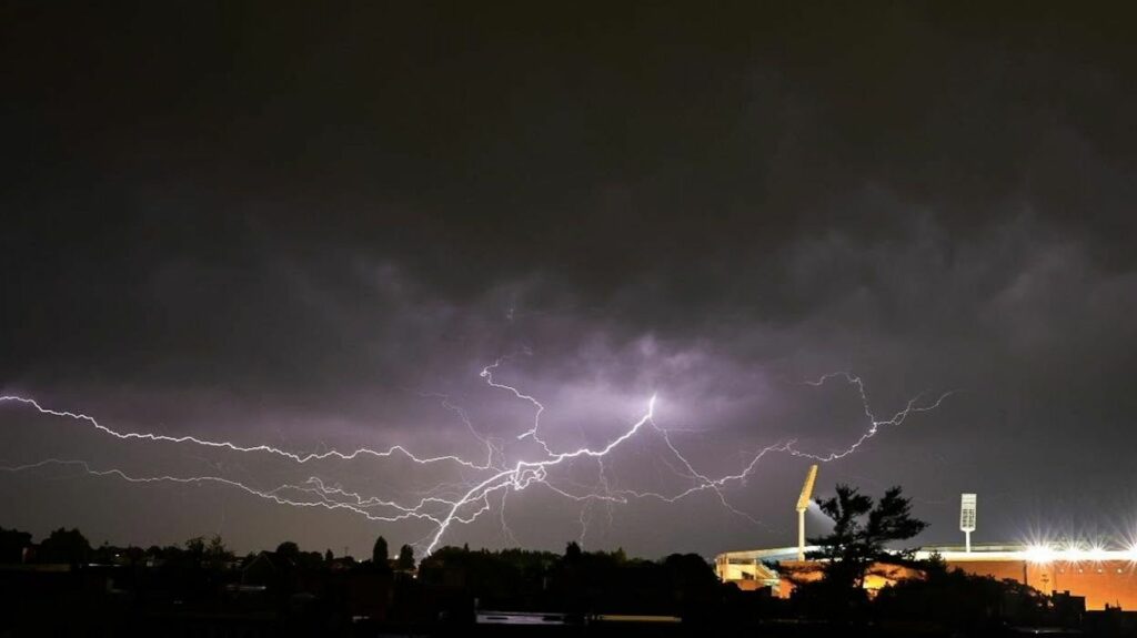 Les pompiers de Bruxelles ont géré près de 200 interventions après les orages