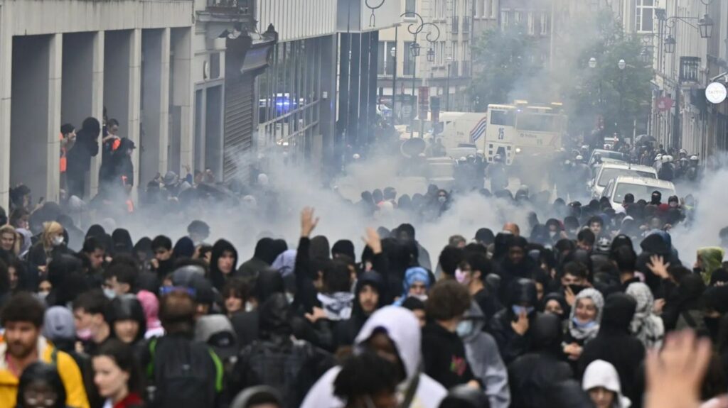 Manifestation contre les violences policières: huit arrestations judiciaires dans le centre de Bruxelles