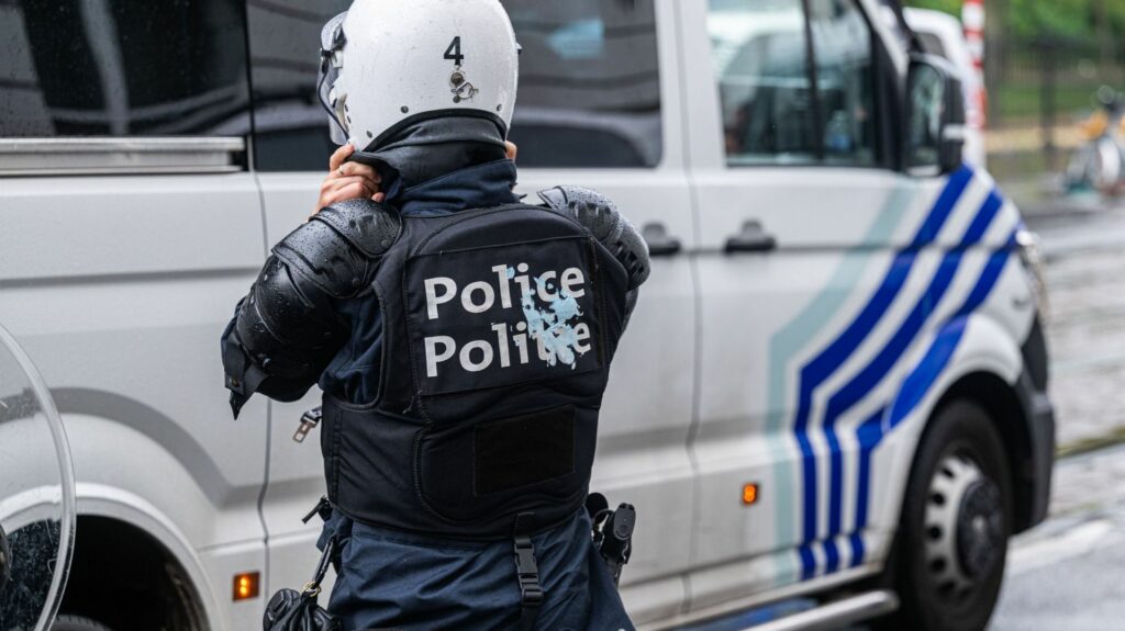 Manifestations à Bruxelles : une enquête va être ouverte après la diffusion sur les réseaux sociaux du comportement de certains policiers