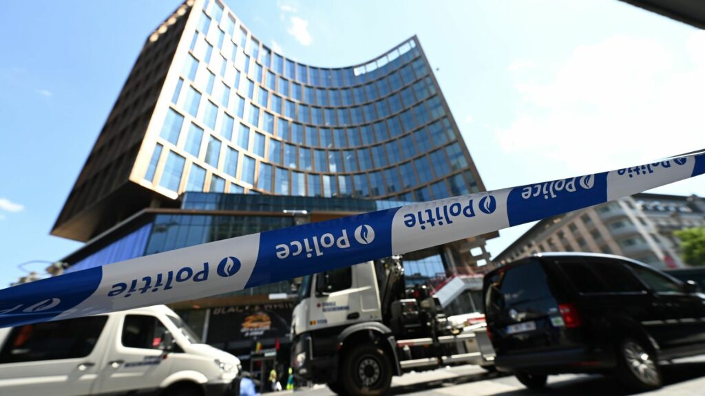 Incendie mortel de la place de Brouckère à Bruxelles : six personnes sont mortes, leur identification en cours