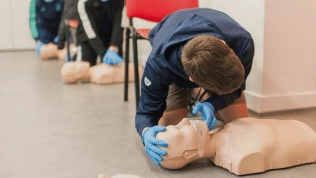 La formation aux premiers secours obligatoire disparaît du permis de conduire à Bruxelles à partir du 15 août