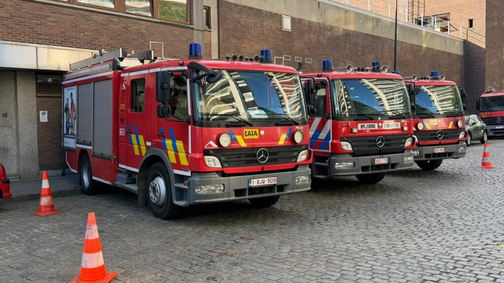 Les pompiers de Bruxelles viennent en aide à leurs homologues ukrainiens : trois autopompes ont été offertes à la ville de Kiev