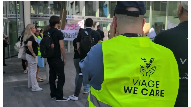 Bruxelles : environ 80 travailleurs du casino ont manifesté devant Brucity