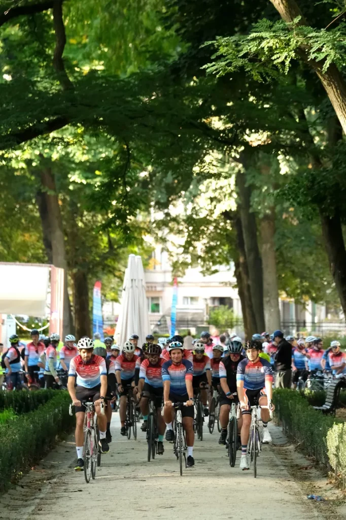 Climate Classic Belgium : des centaines de cyclistes réunis pour l’action climatique à Bruxelles