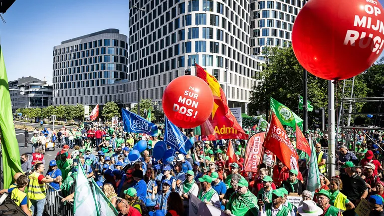 Politique de l’Arizona : la FGTB et la CSC manifesteront le 9 octobre à Bruxelles, "un premier avertissement clair au gouvernement"